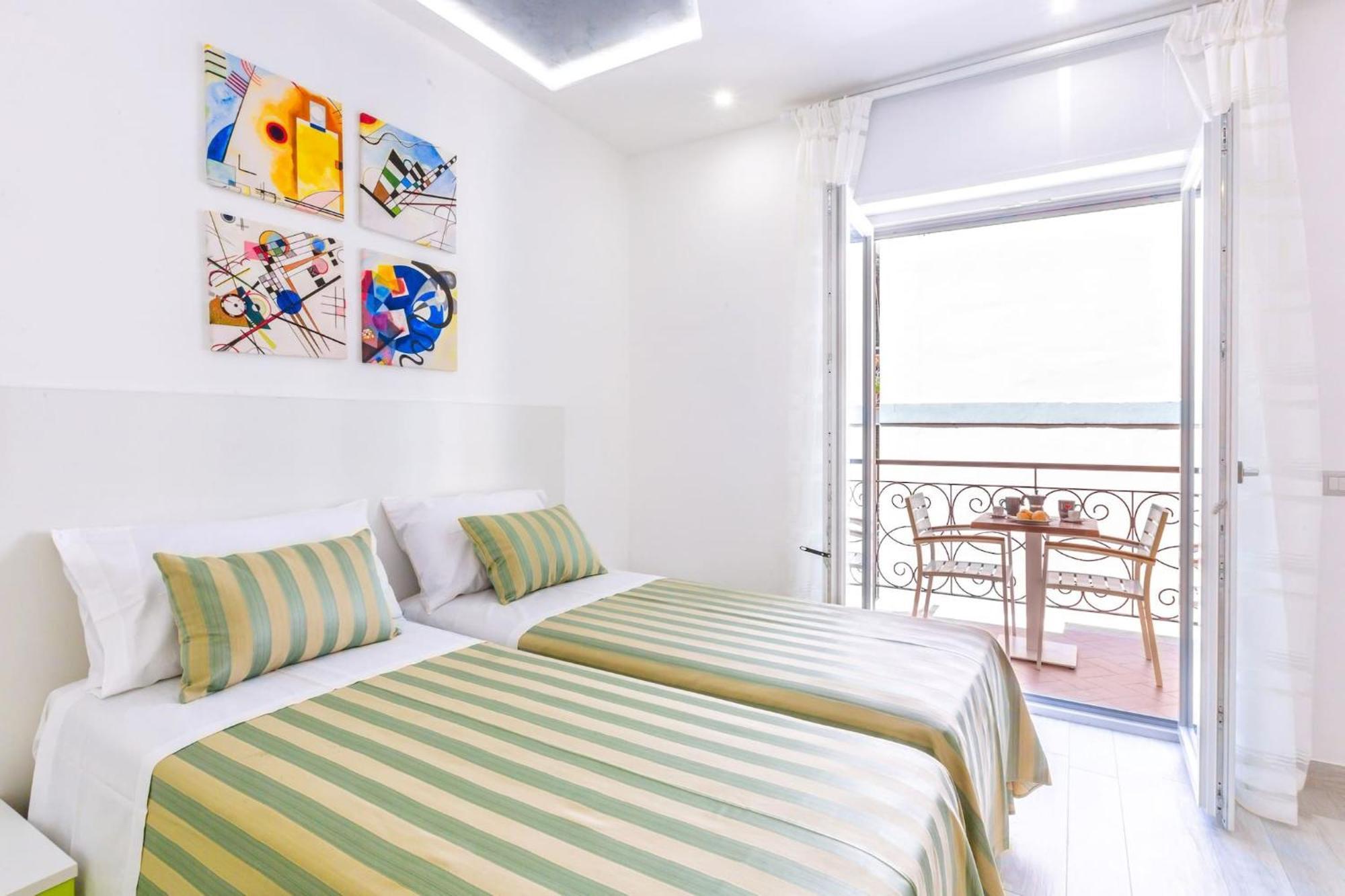Sorrentovibes - New & Stylish Two Bedroom Apartment With Balconies 外观 照片